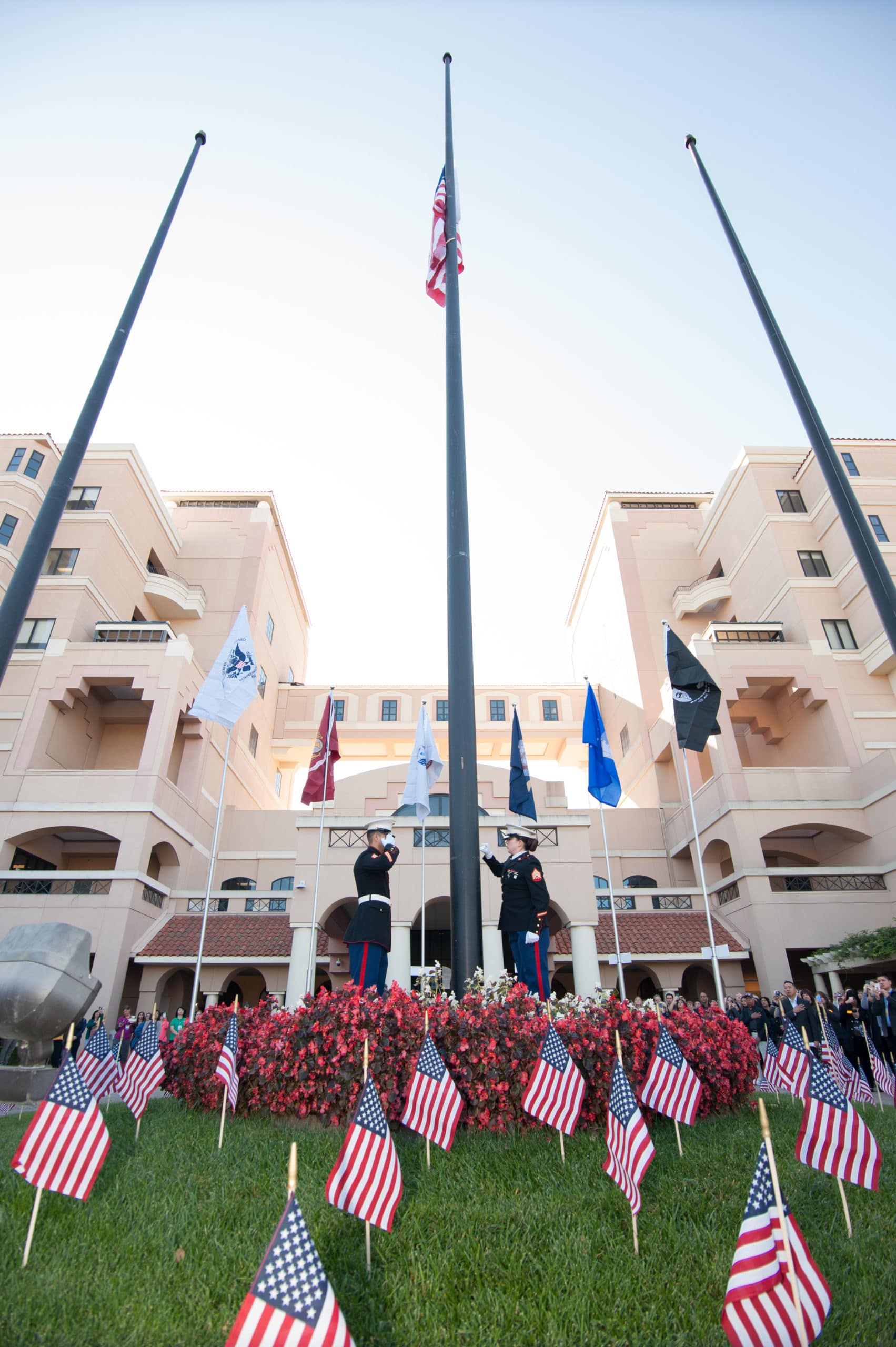Huntington Hospital Partners with Leadership Pasadena to Honor Veterans