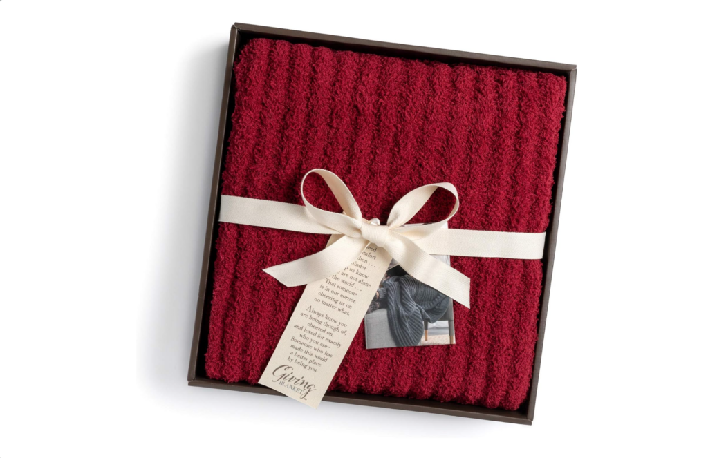 giving blanket red