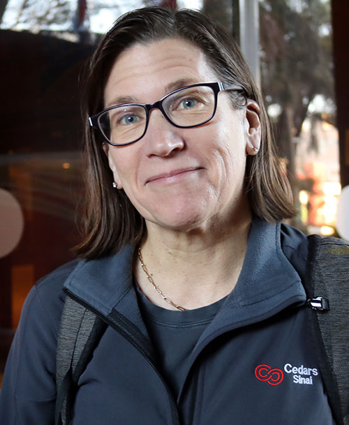 Headshot: Karen Linnea Peterson, MD, FACS,