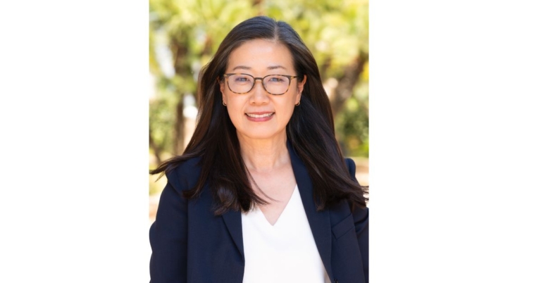 Jinhee Nguyen headshot